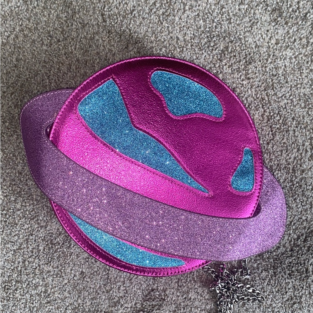 Planet Purse